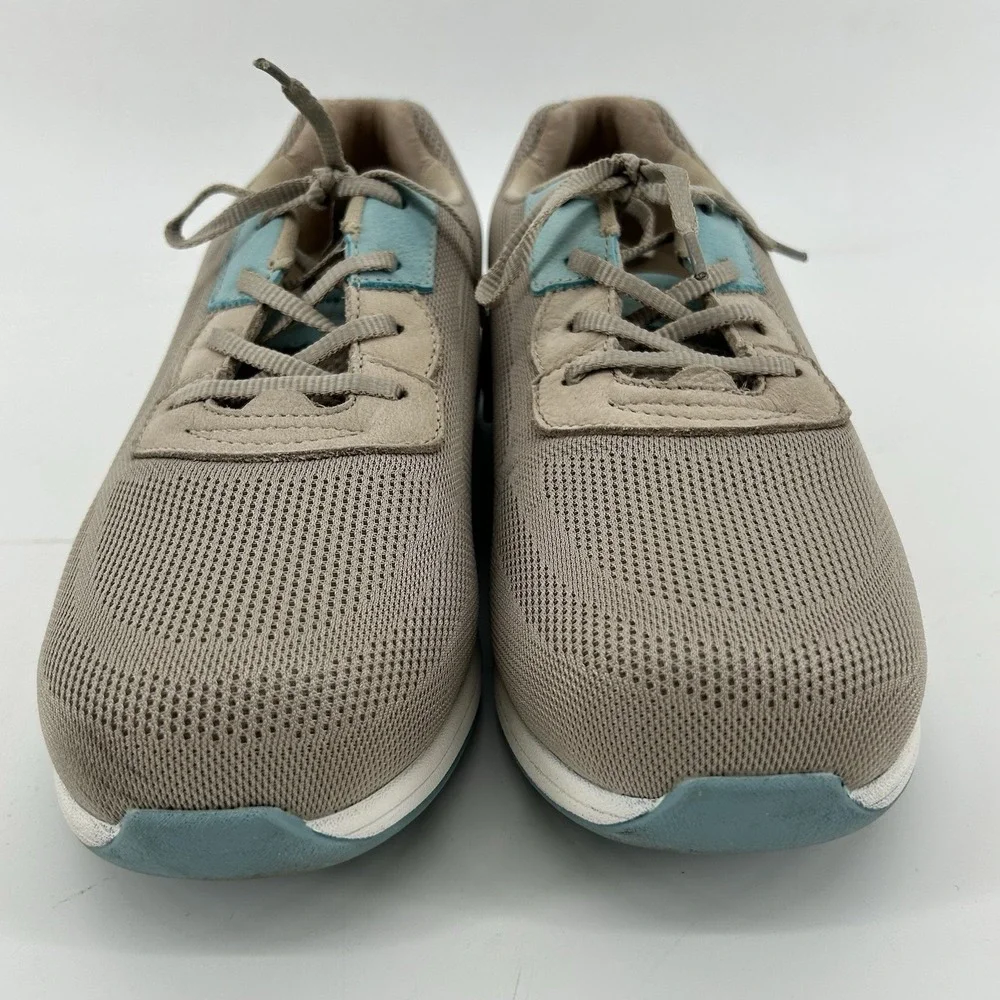 Drew Terrain Shoes Womens 8.5XW Taupe Orthopedic Comfort Extra Wide Minimal EUC!